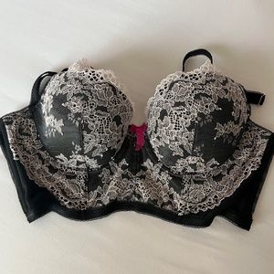 Victoria’s Secret bustier